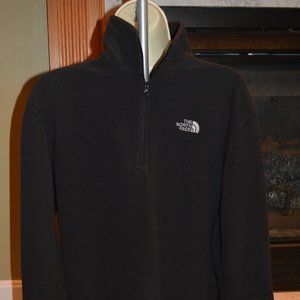 Mens North Face Fleece Pullover, SIze Small
